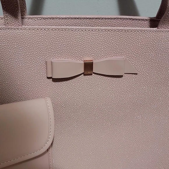 New Ted Baker London Purse,Wallet and cosmetic pouch set with dustbag - Picture 6 of 16